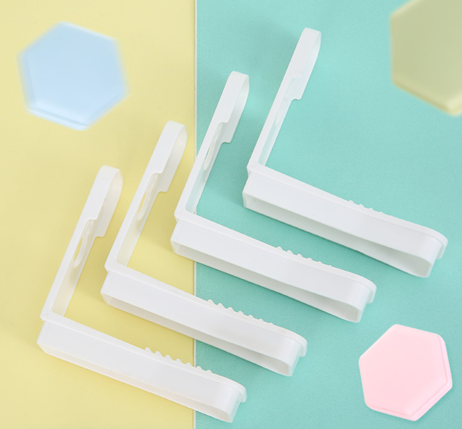 Multifunctional Bed Sheet Clips - Set of Four