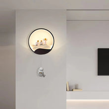 LED Astronaut Moon Lamp